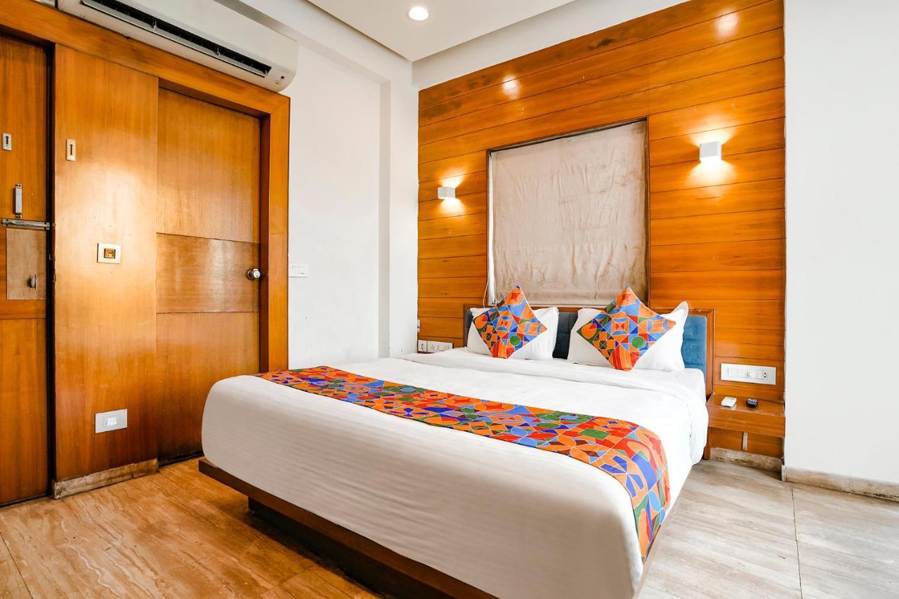Fabhotel Kyra - Near Airport Road Amhedabad Dış mekan fotoğraf
