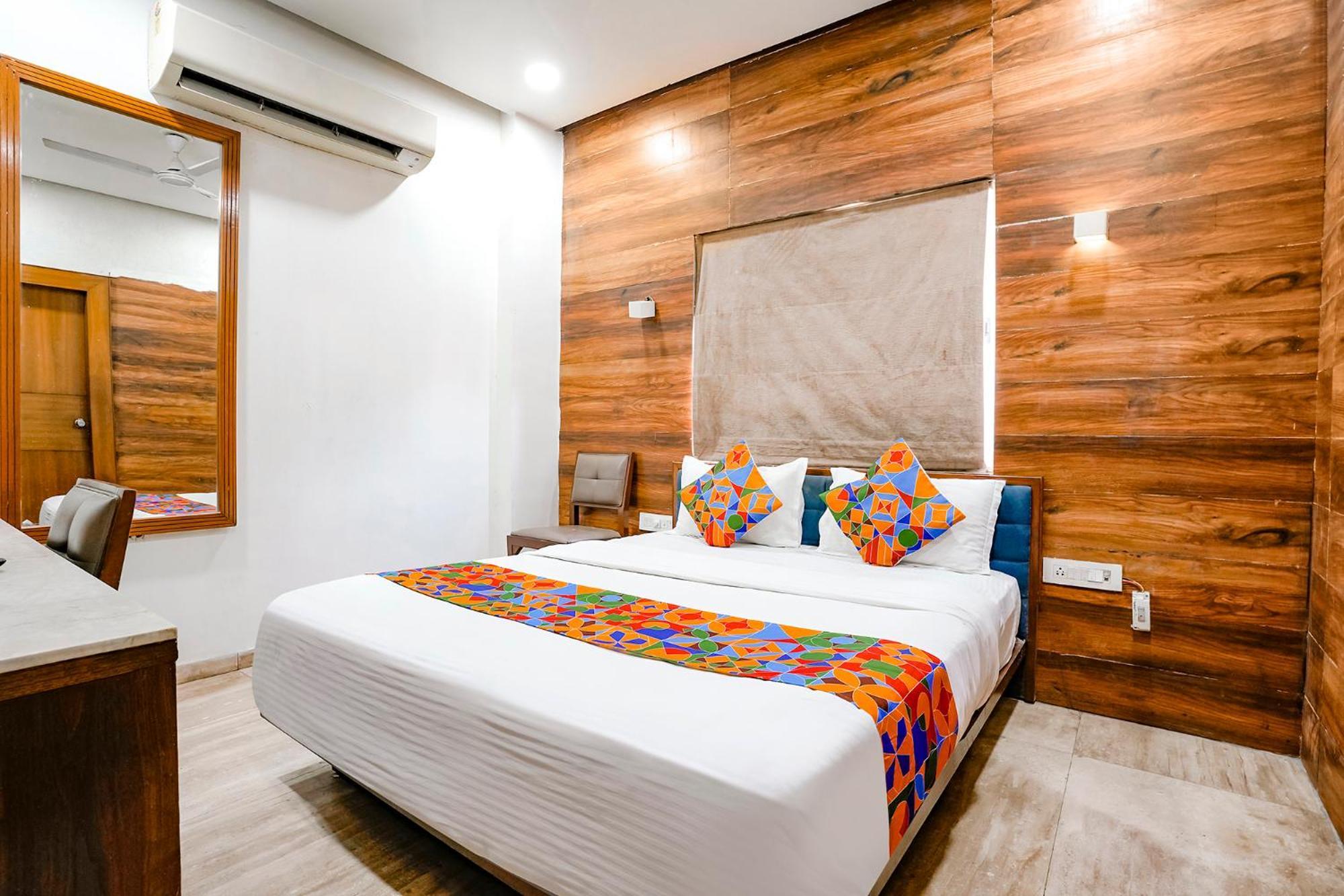 Fabhotel Kyra - Near Airport Road Amhedabad Dış mekan fotoğraf