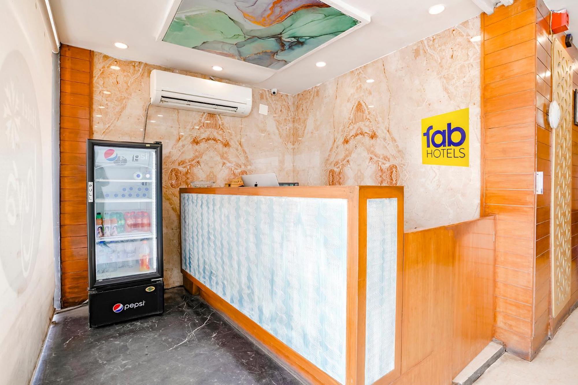 Fabhotel Kyra - Near Airport Road Amhedabad Dış mekan fotoğraf
