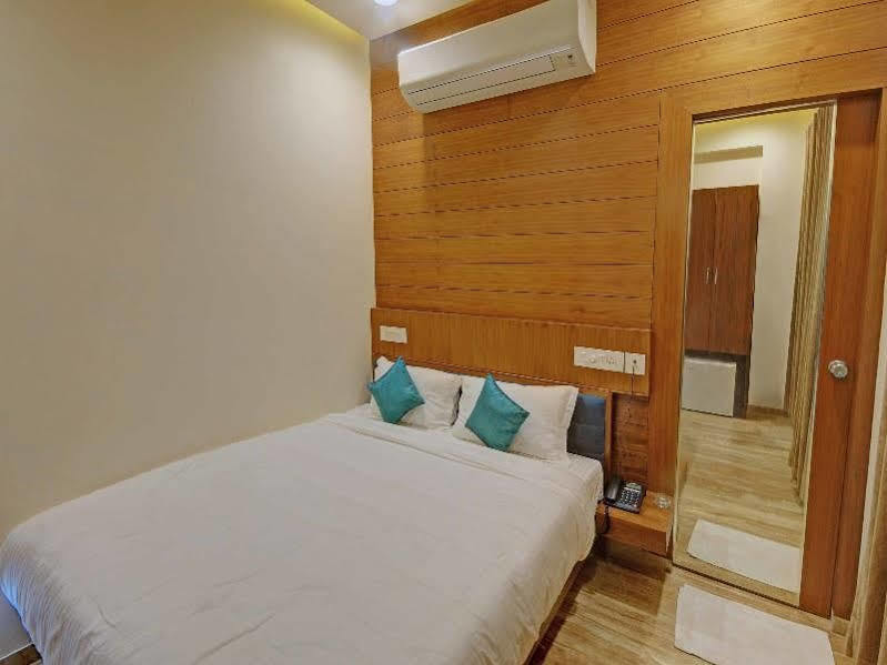 Fabhotel Kyra - Near Airport Road Amhedabad Dış mekan fotoğraf