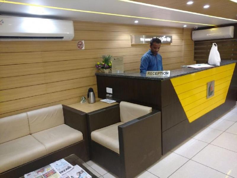 Fabhotel Kyra - Near Airport Road Amhedabad Dış mekan fotoğraf